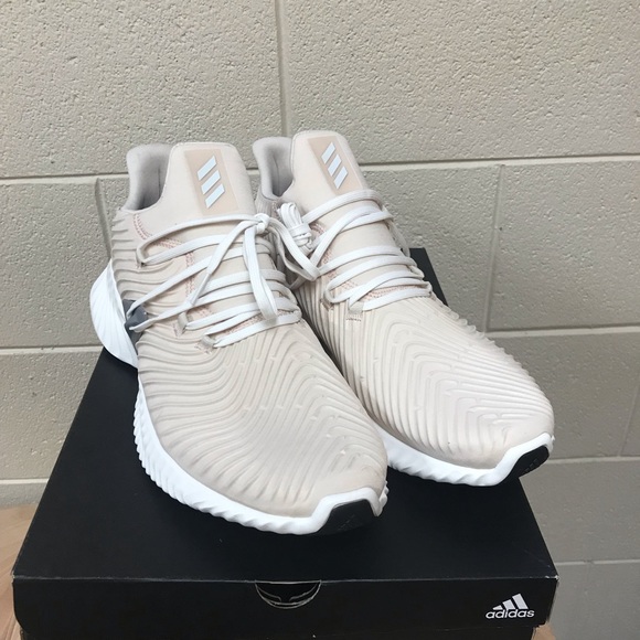 adidas Other - Alphabounce instinct m